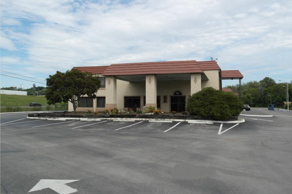 Americas Best Value Inn And Suites Knoxville Exterior photo